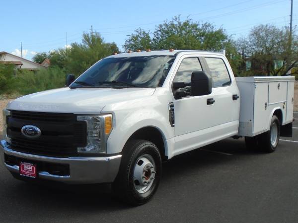 2017 Ford F350 XL Crew Cab Utility Bed Work Truck