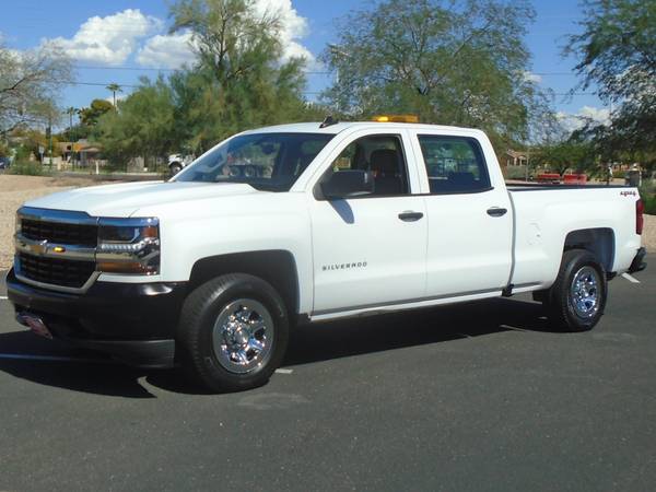 2017 Chevrolet Silverado 1500 4WD Crew Cab Work Truck for