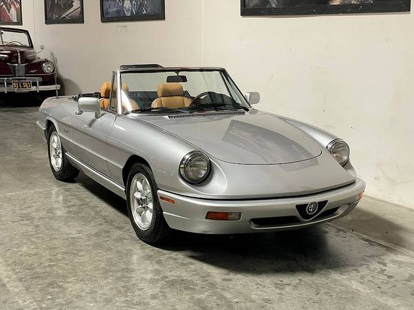 1991 Alfa Romeo Spider Veloce for $0 Build Credit, Poor