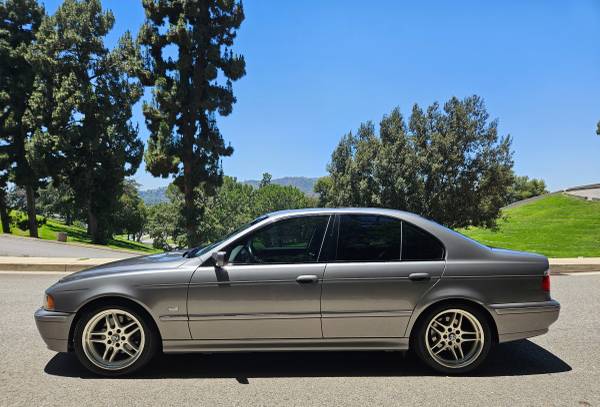 2002 BMW 540i Sport Manual for $0 Build Credit, Poor