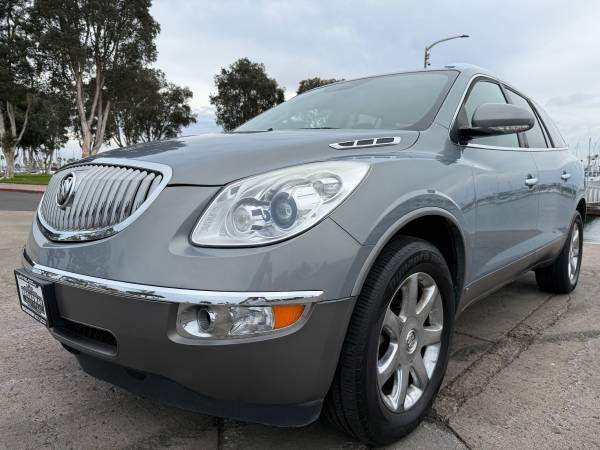 2008 Buick Enclave CXL SUV - Low Miles, Leather, 3rd