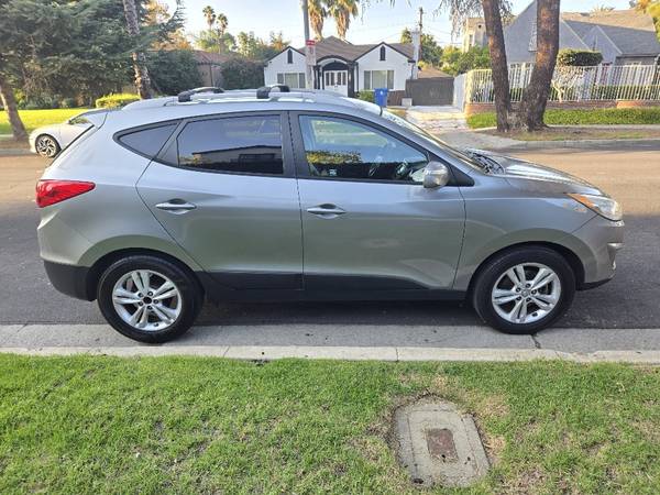 2012 Hyundai Tucson GLS SUV - Clean, No Accidents, Smog