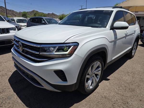 2021 Volkswagen Atlas V6 SE for $0 Build Credit, Poor