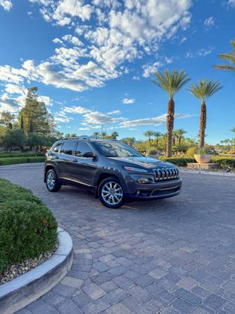 2023 Jeep Cherokee Trailhawk for $0 Build Credit, Poor Credit,