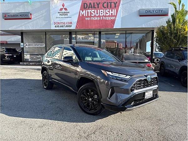 2024 Toyota RAV4 Hybrid XSE for $0 Build Credit, Poor